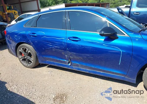 2022 Kia K5 Gt-Line z USA, uszkodzony, nr VIN 5XXG64J29NG104836